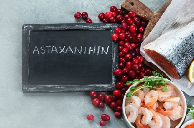 Foto verschiedener, Astaxanthin-enthaltender Lebensmittel