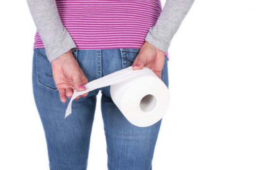 Bei CED ist mit chronischen Durchfällen zu rechnen, sodass der Weg zur Toilette immer frei sein sollte.
